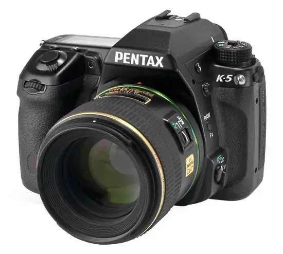 Zdjęcie Jaki obiektyw do Pentax K-5 wybrać? Najlepsze opcje dla każdego fotografa